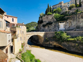 Apartment Pont Romain